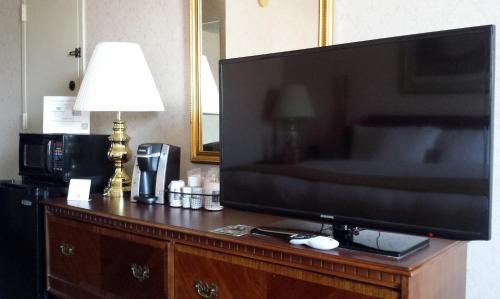 Lansdale Hotel | Quality Inn Montgomeryville-Philadelphia
