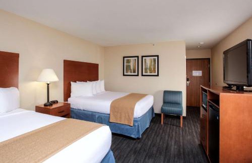 North Spokane Hotel | Quality Inn Oakwood