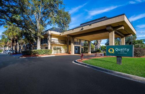 Doctors Inlet Hotel | Quality Inn Orange Park Jacksonville