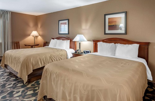 Pullman Hotel | Quality Inn Paradise Creek