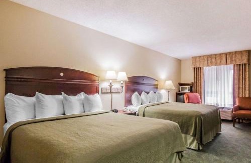 Paris Hotel | Quality Inn Paris