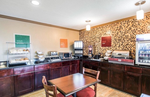 Plant City Hotel | Quality Inn Plant City - Lakeland