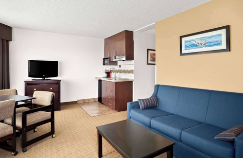Port Angeles Hotel | Quality Inn Port Angeles - near Olympic National Park