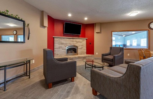 Redgranite Hotel | Quality Inn Redgranite