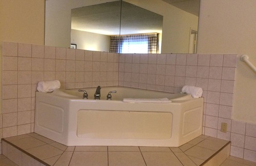 Rhinelander Hotel | Quality Inn Rhinelander