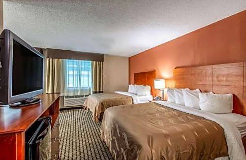 Muskegon Hotel | Quality Inn & Suites