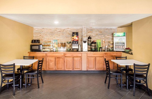 Wendover Hotel | Quality Inn Stateline