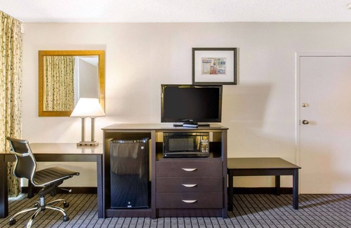 Wendover Hotel | Quality Inn Stateline