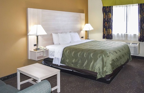 Brooks Hotel | Quality Inn & Suites Brooks Louisville South