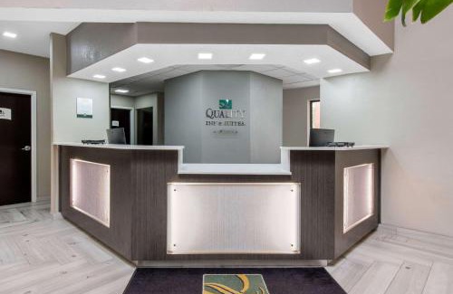 Brownsburg Hotel | Quality Inn & Suites Brownsburg - Indianapolis West