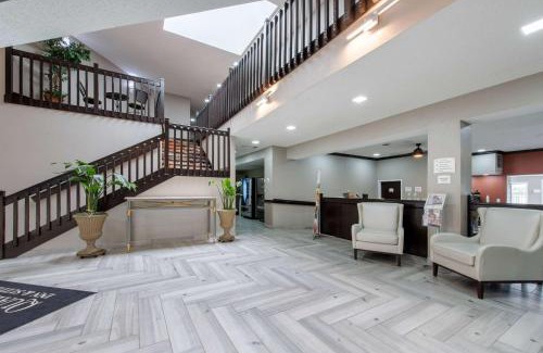 Brownsburg Hotel | Quality Inn & Suites Brownsburg - Indianapolis West