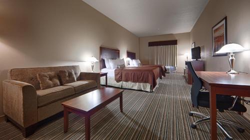 Rimbey Hotel | Quality Inn & Suites