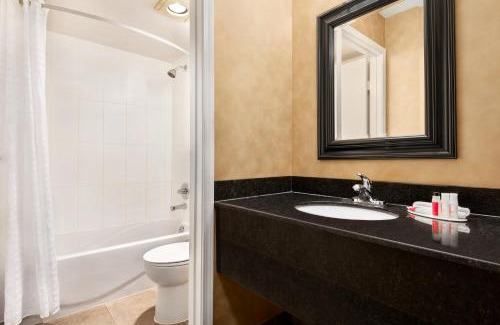 Vernon Hotel | Quality Inn & Suites