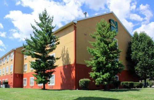 Sharonville Hotel | Quality Inn & Suites Cincinnati Sharonville