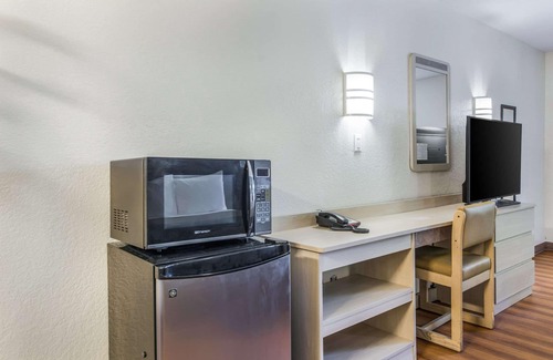 Columbus Hotel | Quality Inn & Suites Columbus West