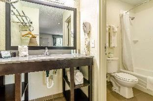 Creedmoor Hotel | Quality Inn & Suites Creedmor - Butner
