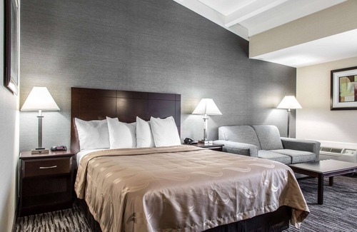 Danbury Hotel | Quality Inn & Suites Danbury near University
