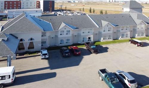 Leduc Hotel | Quality Inn & Suites Edmonton International Airport