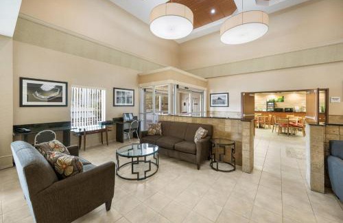 Fishkill Hotel | Quality Inn & Suites Fishkill South near I-84