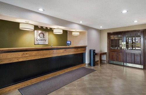 Garland Hotel | Quality Inn & Suites Garland - East Dallas