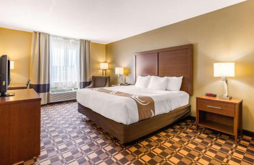 Georgetown Hotel | Quality Inn & Suites Georgetown - Seaford