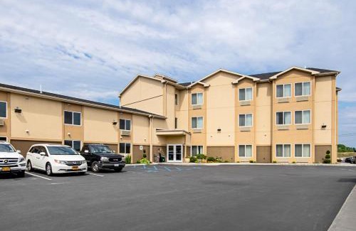 Glenmont Hotel | Quality Inn & Suites Glenmont - Albany South