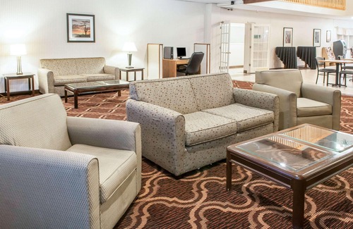 Grants Hotel | Quality Inn & Suites Grants