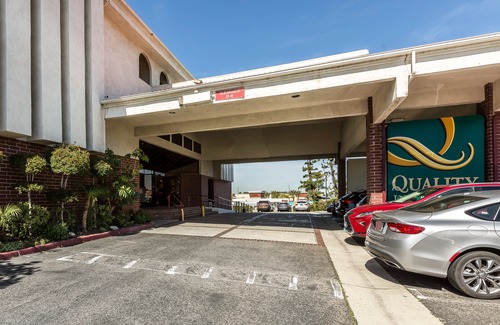 Lake Forest Hotel | Quality Inn & Suites Irvine Spectrum