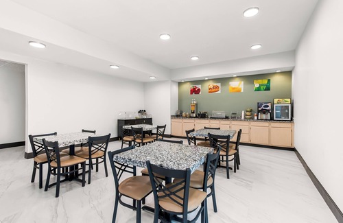 Kilgore Hotel | Quality Inn & Suites Kilgore-Longview
