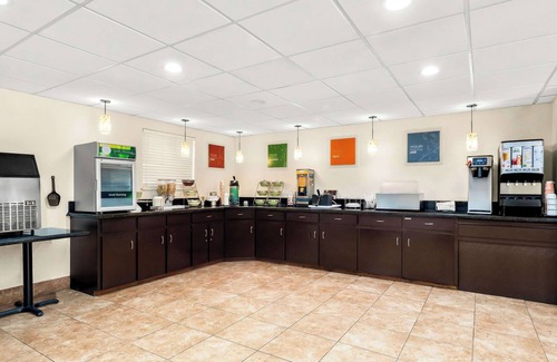 Lafayette Hotel | Quality Inn & Suites Lafayette