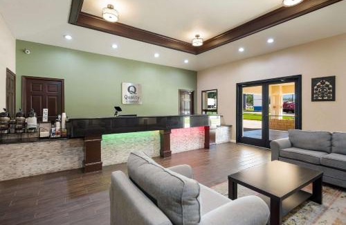 Lufkin Hotel | Quality Inn & Suites Lufkin
