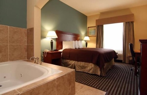 Marlin Hotel | Quality Inn & Suites - Marlin