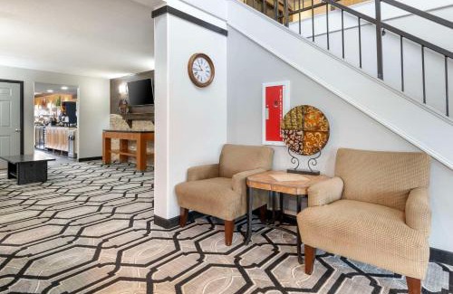 Rochester Hotel | Quality Inn & Suites Mayo Clinic Area