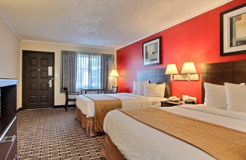 Millville Hotel | Quality Inn & Suites Millville