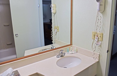 Council Bluffs Hotel | Quality Inn & Suites near I-480 and I-29