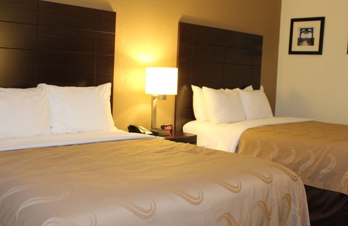 Morrisville Hotel | Quality Inn & Suites NJ State Capital Area