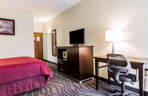 Gunter Afs Hotel | Quality Inn & Suites North Montgomery