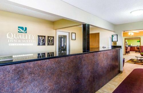 Ottumwa Hotel | Quality Inn & Suites Ottumwa North