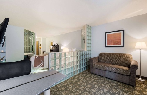 Red Wing Hotel | Quality Inn & Suites Red Wing