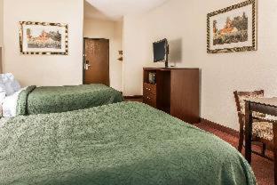 Danville Hotel | Quality Inn & Suites