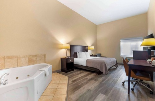 Groesbeck Hotel | Quality Inn & Suites