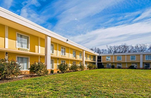 Hagerstown Hotel | Quality Inn & Suites