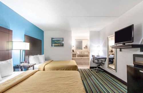 Jasper Hotel | Quality Inn & Suites