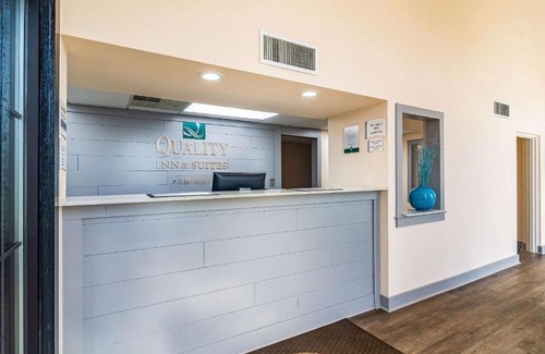 Lake City Hotel | Quality Inn & Suites