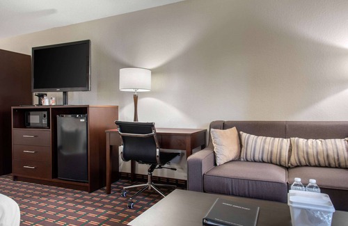 New Prague Hotel | Quality Inn & Suites