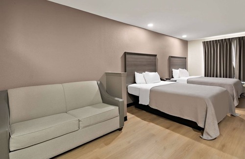 Weatherford Hotel | Quality Inn & Suites