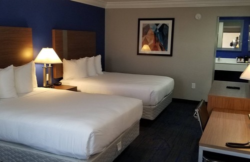 Nut Tree Hotel | Quality Inn & Suites Vacaville