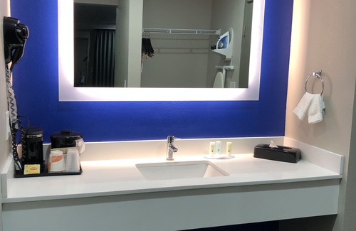 Nut Tree Hotel | Quality Inn & Suites Vacaville