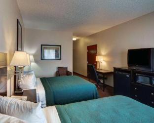 Wichita Falls Hotel | Quality Inn & Suites Wichita Falls I-44