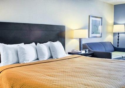 Thornburg Hotel | Quality Inn Thornburg